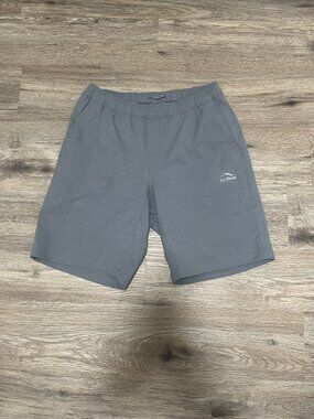 L.L. Bean Men’s Gray Performance Shorts Size Medium